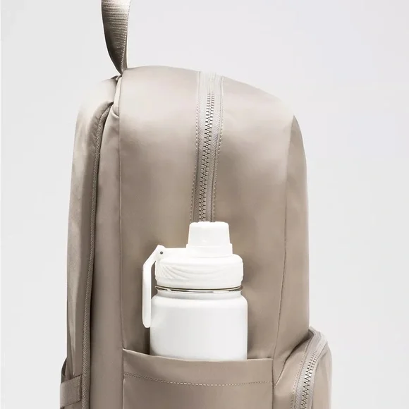 Lululemon Everywhere Backpack 22L- Warm Ash Grey/Sheer Oak - Picture 9 of 10